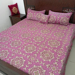 Luxurious Velvet Jacquard 4-Piece Bedding Set - King Size Bed Sheet, Pillow Covers, and Cushion Cover
