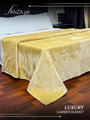 Light Yellow AC Dyed Funnel Blanket in Coral Fleece