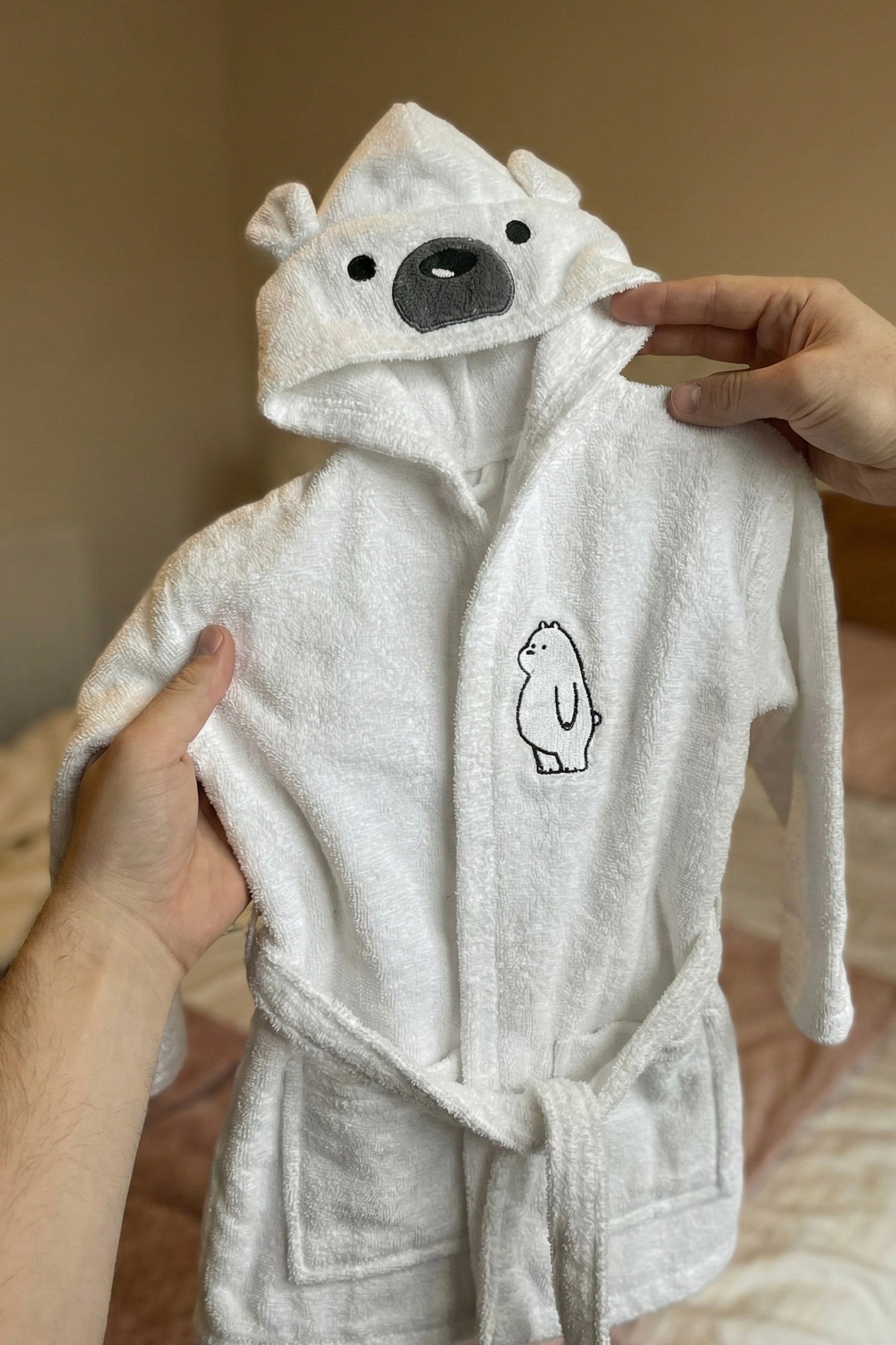 ICE BEAR Kids Bathrobe – White bear (Ages 2 - 4 - 6)