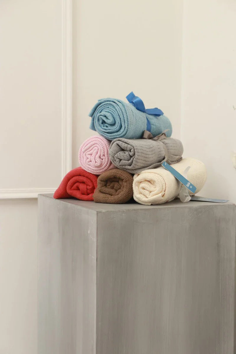 Kids Cozy Cloud Blanket (Red)