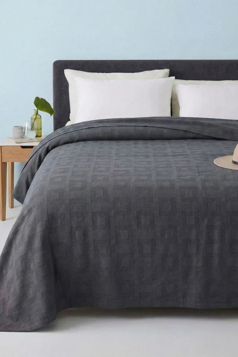 Elegant Dark Gray Geometric Thermal Blanket 72x90 Inches | 300 GSM