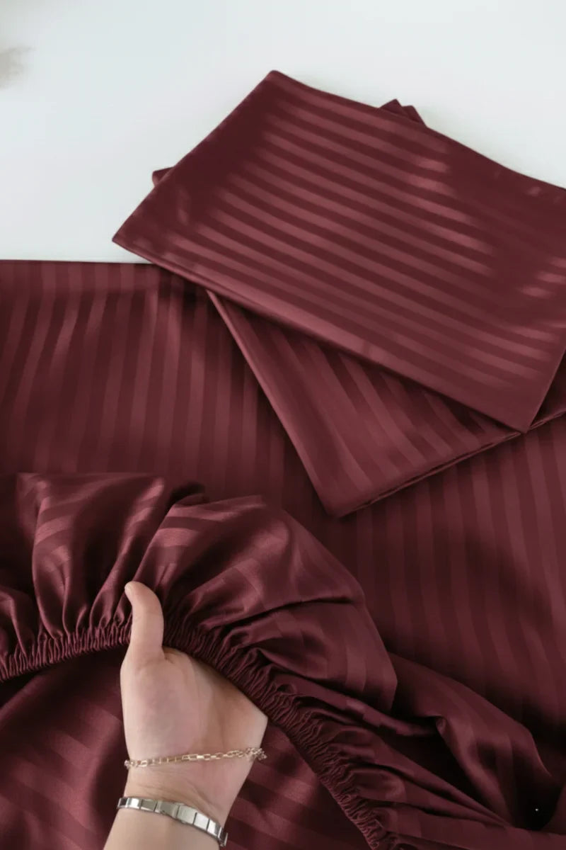 Luxury Stripe Fitted Bedsheet - King Size