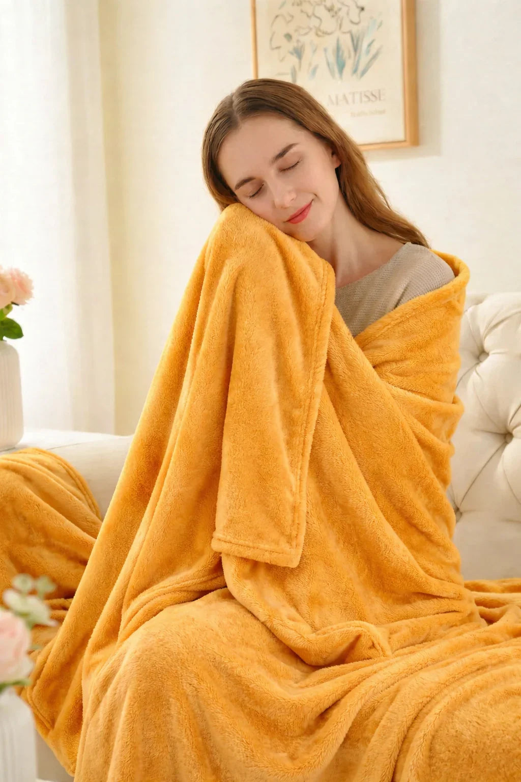 Soft and Cozy Yellow Fleece Throw Blanket for Ultimate Comfort