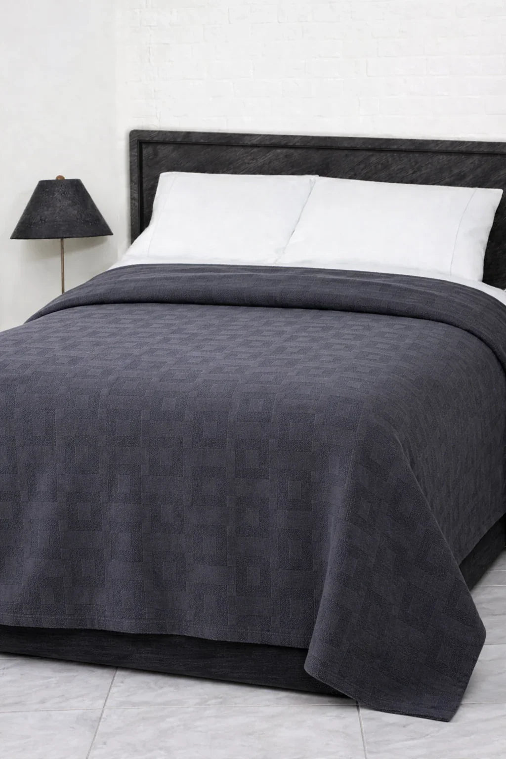 Elegant Dark Gray Geometric Thermal Blanket 72x90 Inches | 300 GSM