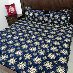 Luxurious Velvet Jacquard 4-Piece Bedding Set - King Size Bed Sheet, Pillow Covers, and Cushion Cover